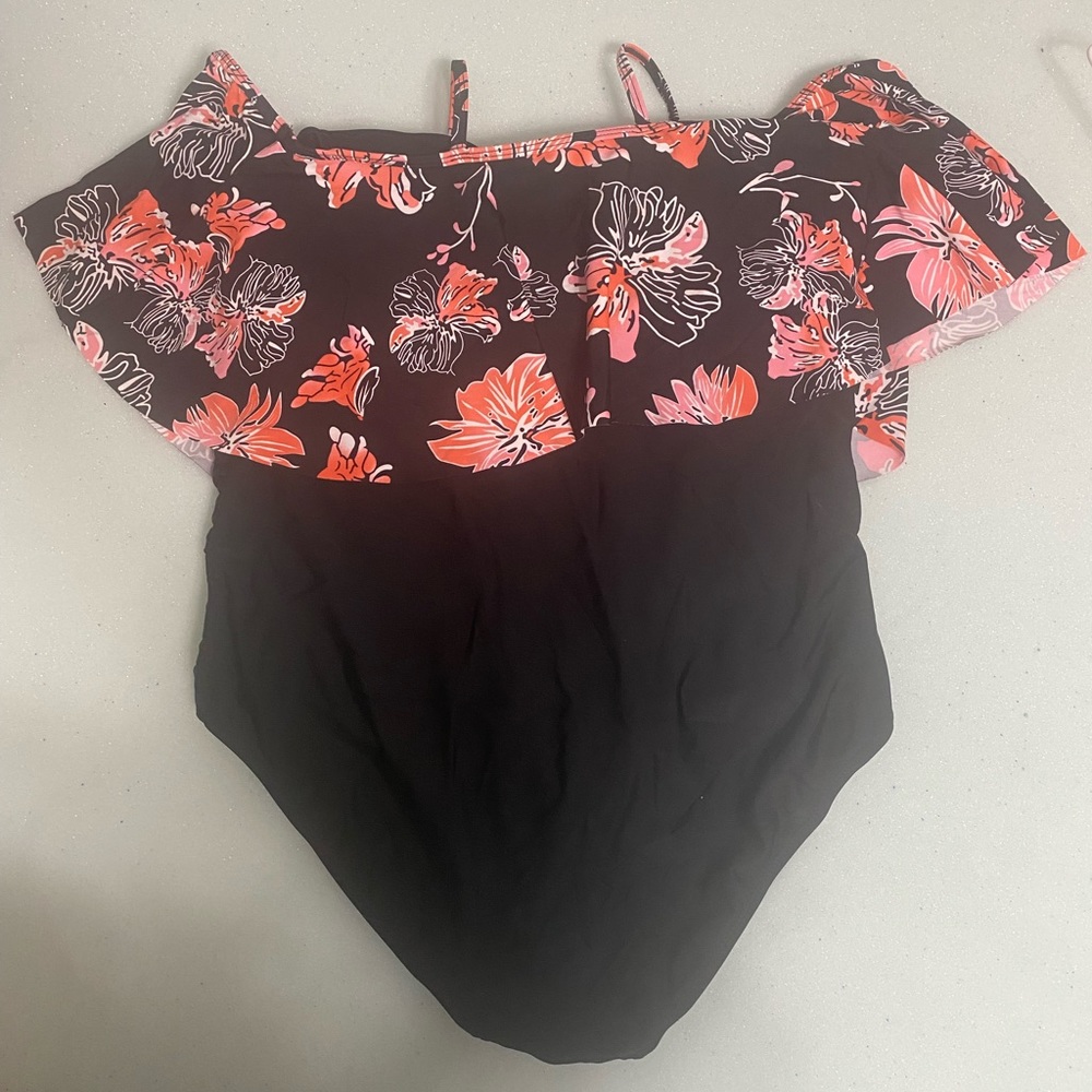 One piece swimsuit 🩱